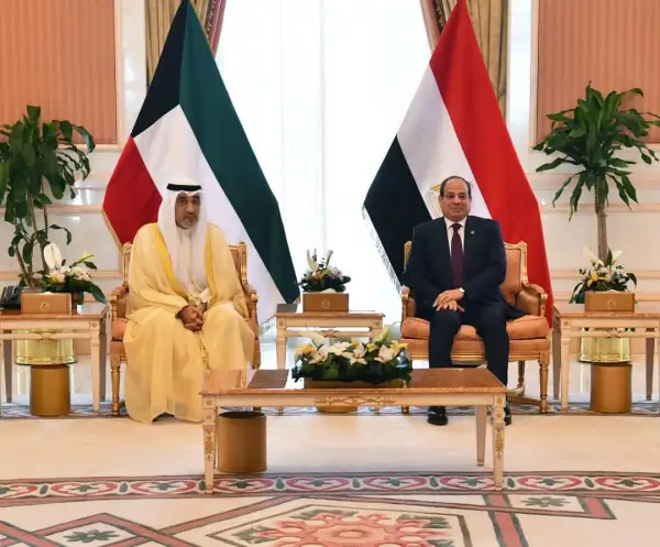 الرئيس السيسي يلتقي النائب الأول لرئيس مجلس الوزراء الكويتي لبحث تعزيز التعاون الثنائي