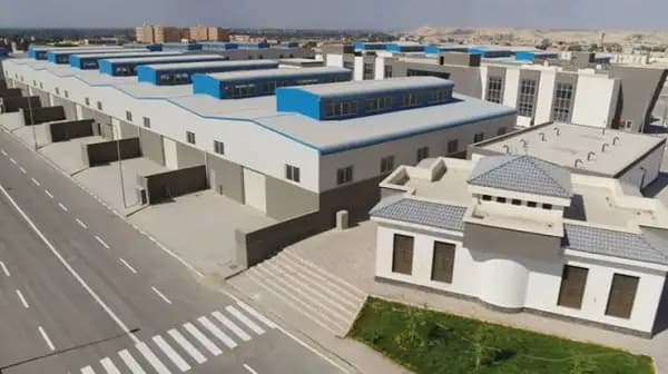 وزارة الصناعة تعلن طرح 332 وحدة صناعية جاهزة في 13 مجمعًا بـ9 محافظات بنظام التمليك أو الإيجار