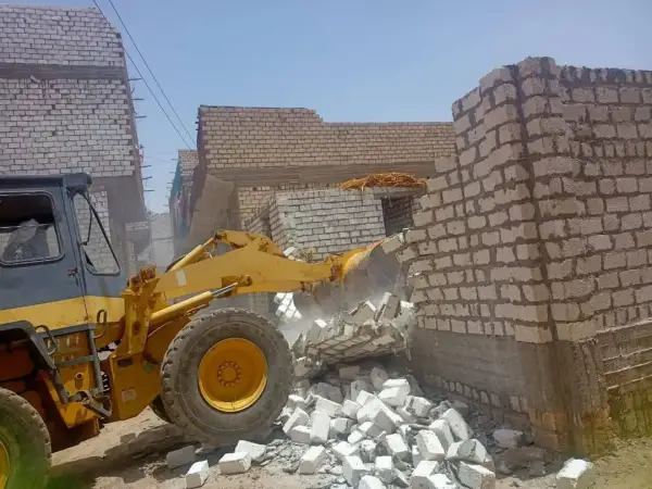 التنمية المحلية: إزالة 4161 حالة تعدٍ على أراضي الدولة والزراعة خلال الأسبوع الأول من الموجة 26