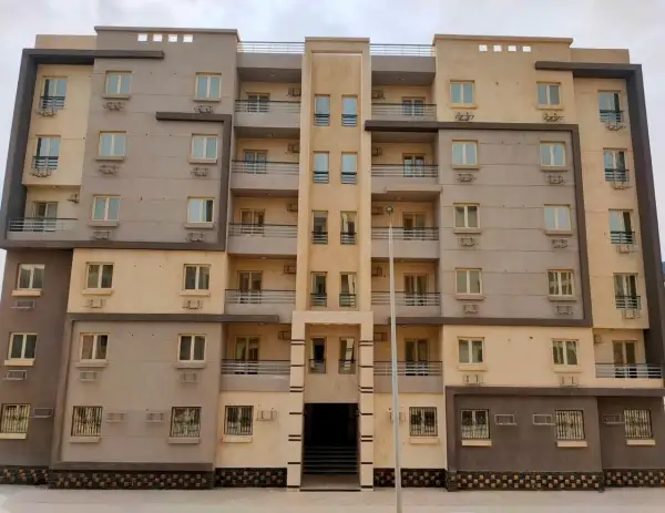 وزير الإسكان: بدء تسليم وحدات مشروع سكن مصر بمدينة غرب قنا الجديدة الأحد المقبل