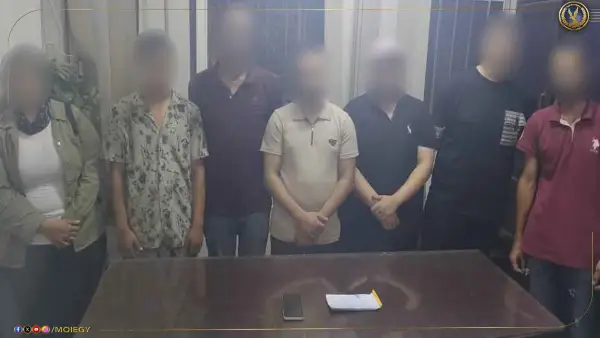 الداخلية تكشف تفاصيل استدراج مواطن بالوايلي وإجباره على توقيع إيصالات أمانة والاستيلاء على هاتفه