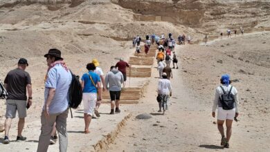وفد سياحي أوروبي يجوب عظمة التاريخ في محافظة المنيا