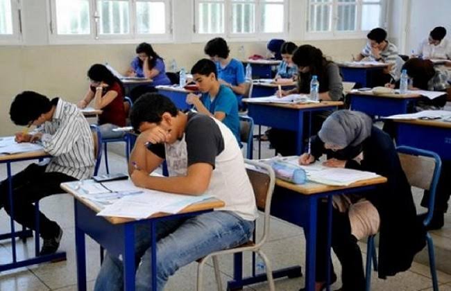 ضبط طالب يدير مجموعة «واتساب» لنشر تسريبات امتحانات في كفر الشيخ